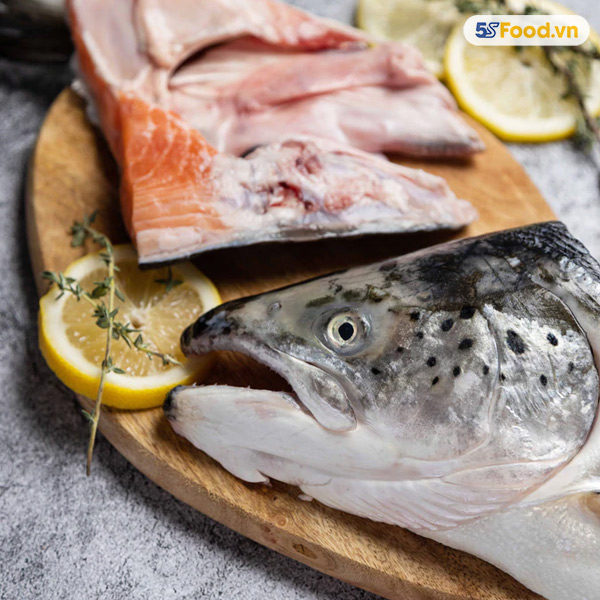 Đầu cá hồi Na Uy